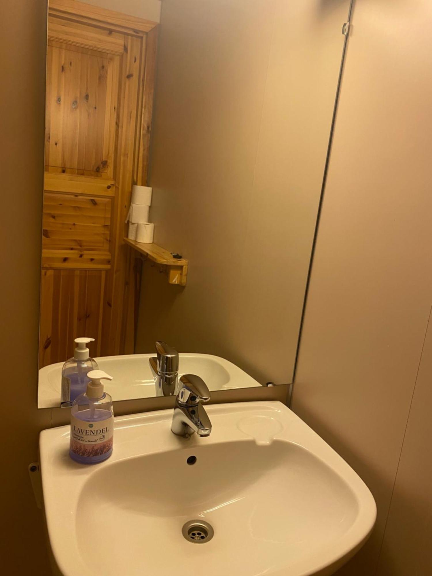 Sortland Camping Og Motell As Dış mekan fotoğraf